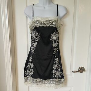 NWT Widow Satin embroidered Floral Mini Dress